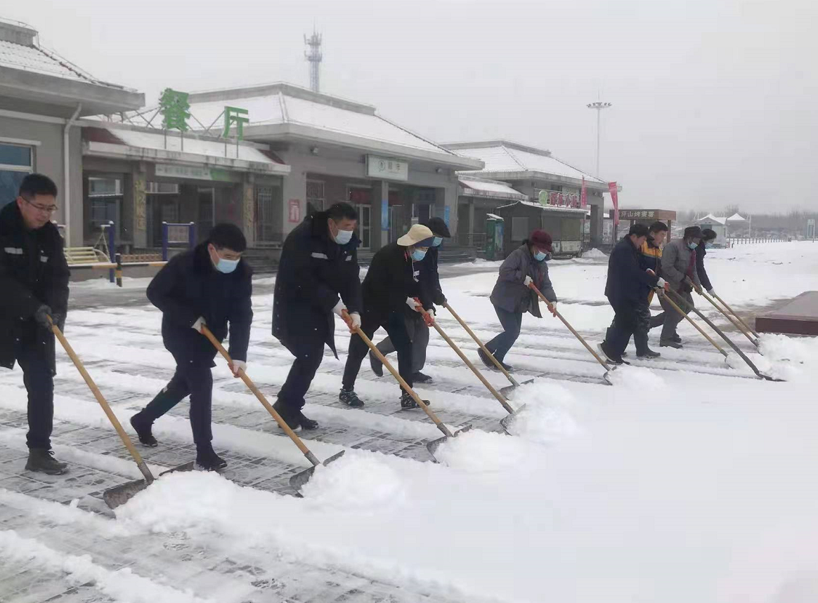 曲陽服務區除雪.png 曲陽服務區除雪.png
